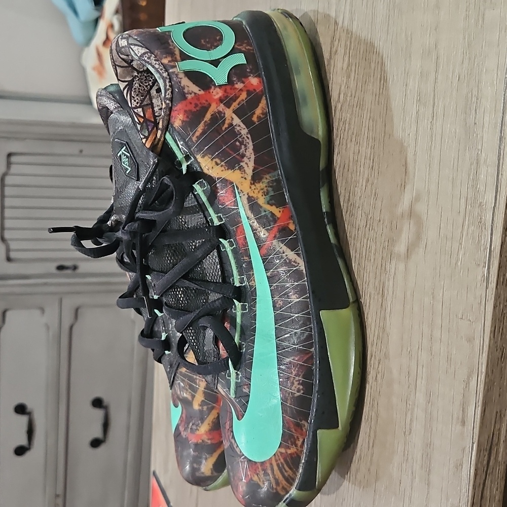 Nike KD VI All Star “illusion” size 6 GS
